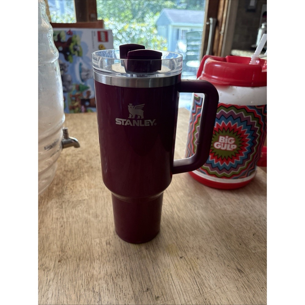 Stanley Quencher 40oz Tumbler Target Exclusive Cherry Mocha H2.0 FlowState